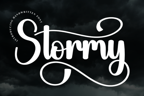 Stormy Font: Sweet and Stylish